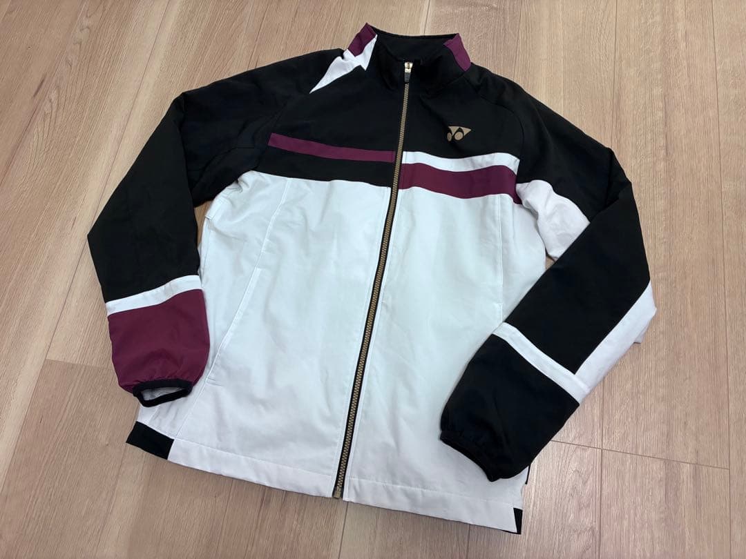 YONEX ウィンドブレーカー 上下　Mサイズ