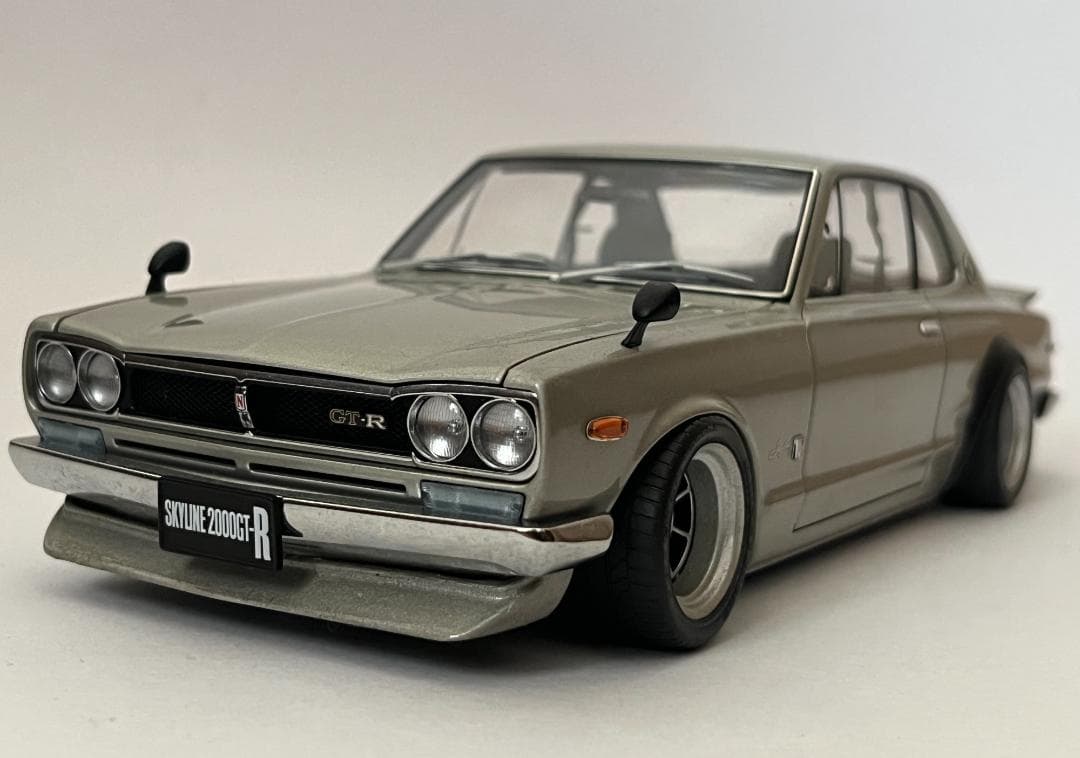 オートアート 1/18 日産スカイラインGT-R ハコスカ カスタム品 箱付