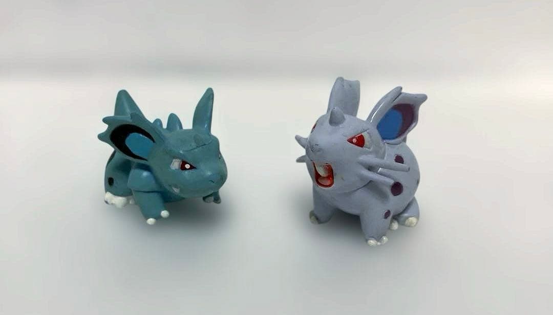 モンコレ　ニドラン♀ ポケモン　フィギュア　激レア　初期
