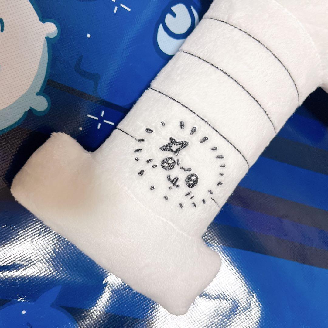 新品★ちいかわパーク　限定 ちいかわ　ラッコの剣みたいなショルダーポーチ　ラッコ