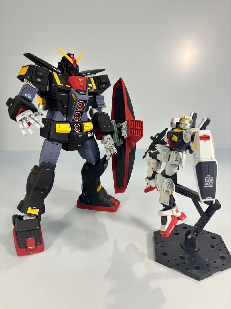 HG RX-178 ガンダム　HGUC MRX-009 サイコガンダム