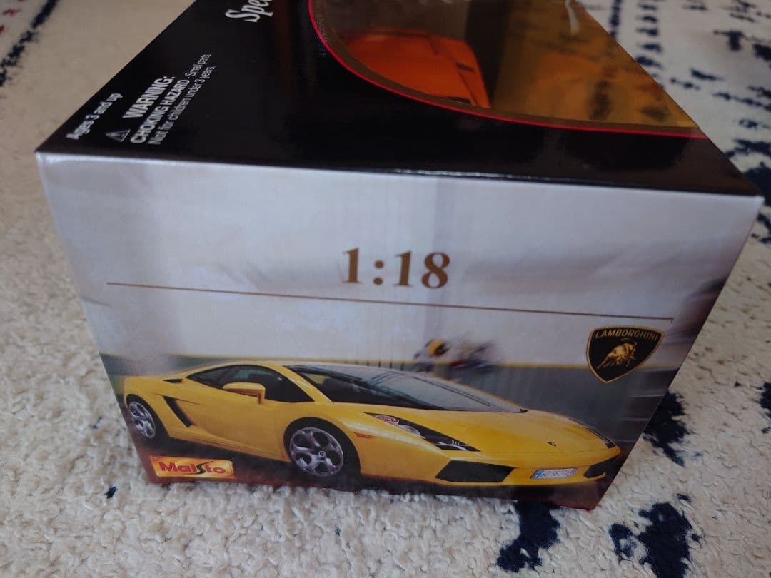 美品　マイスト　ランボルギーニ ガヤルド　1/18 箱付　maisto　オレンジ