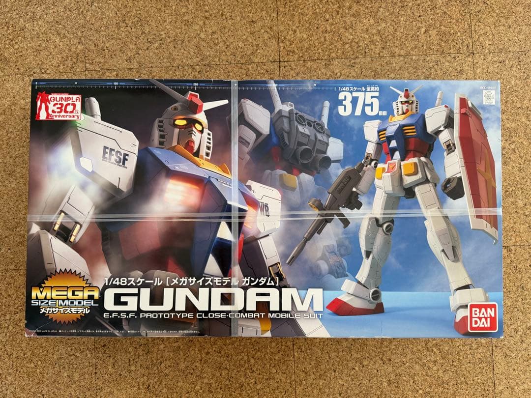 ⭐︎バンダイ 1/48スケール［メガサイズモデル　ガンダム］