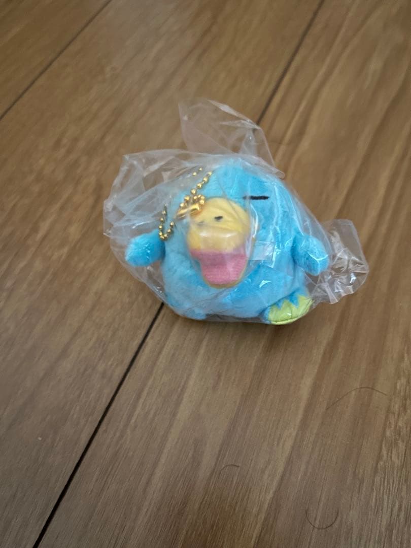 ストラップ 青