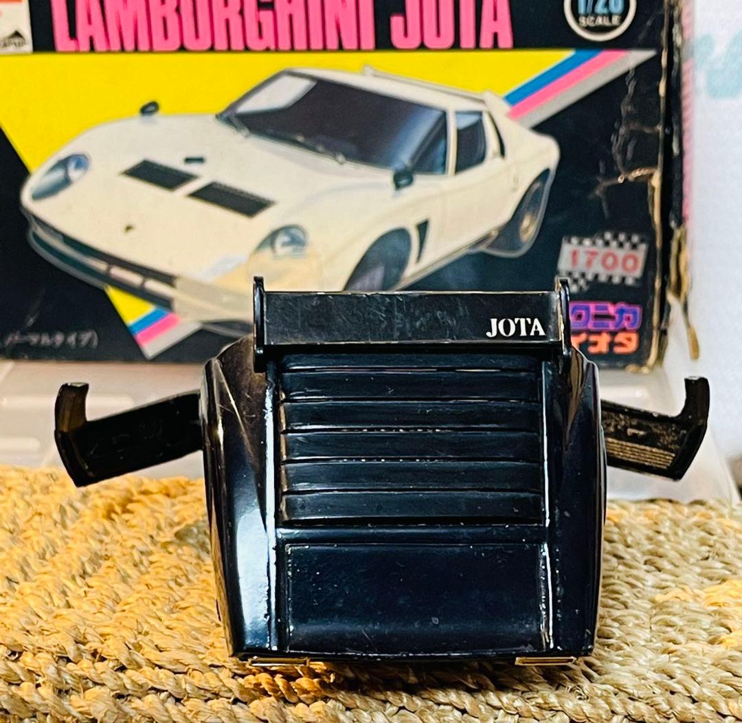 ランボルギーニ イオタ Lamborghini Jota 1/28 永大グリップ