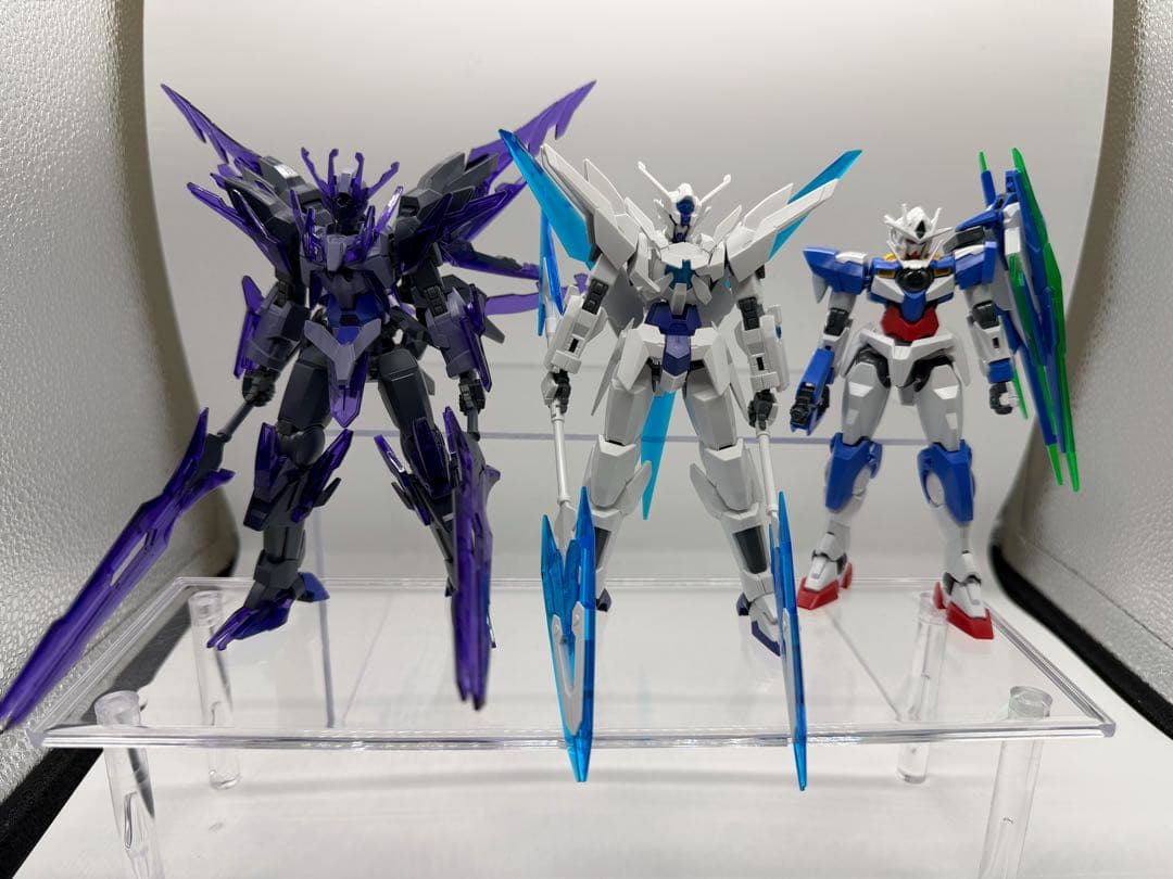 HG 1/144 シアクアンタ、ダブルオー ビルド系 ガンプラまとめ売り
