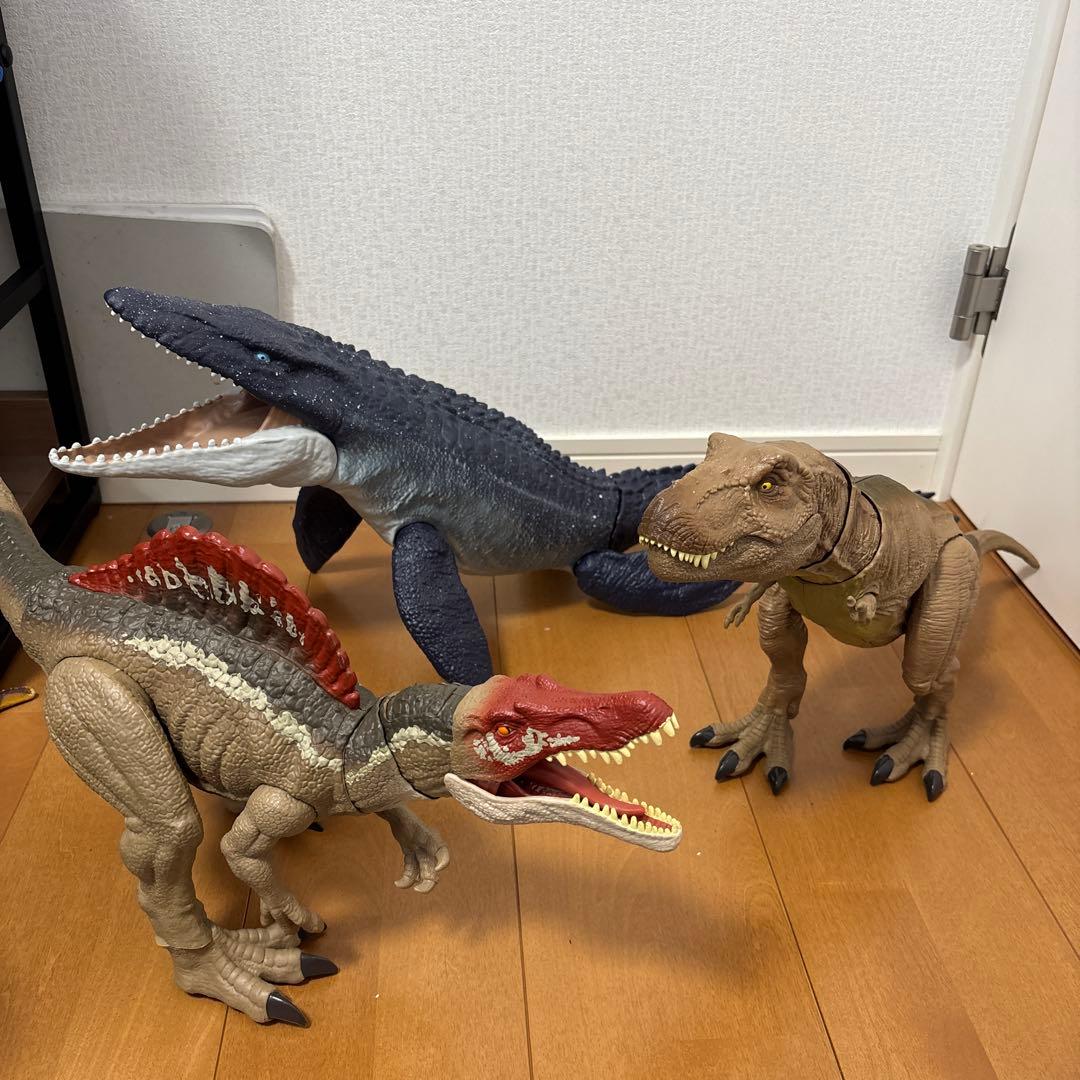 恐竜フィギュア 6体セット　ジュラシックワールド