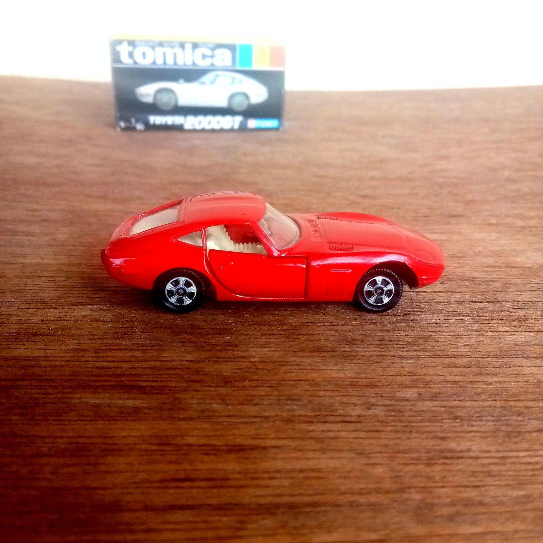 トミカ黒箱 　トヨタ2000GT
