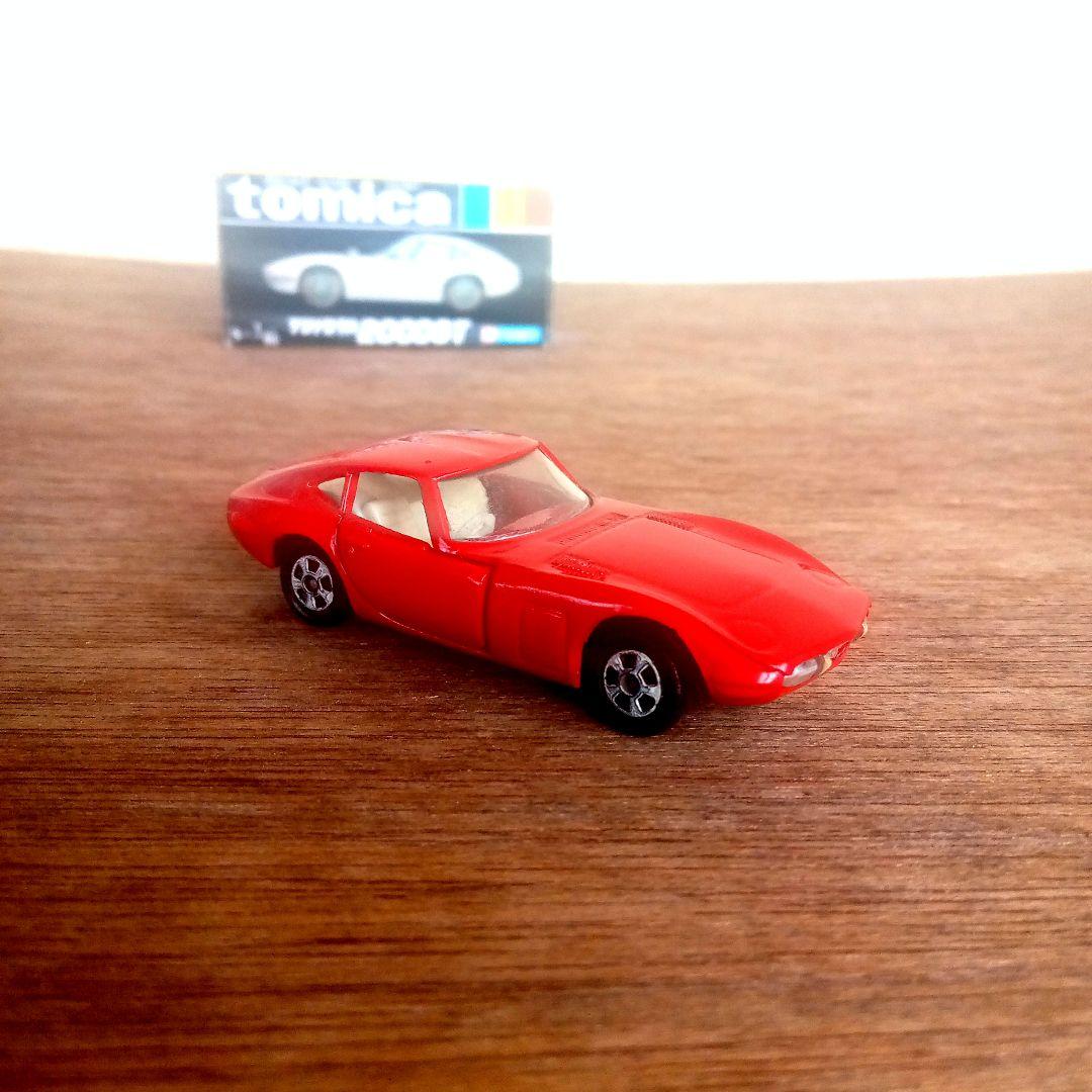 トミカ黒箱 　トヨタ2000GT