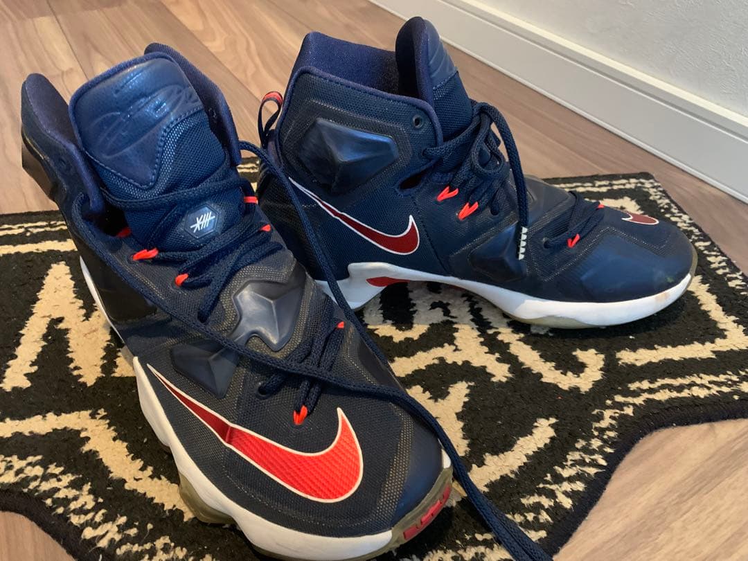 ナイキ NIKE レブロン LEBRON 13 XIII