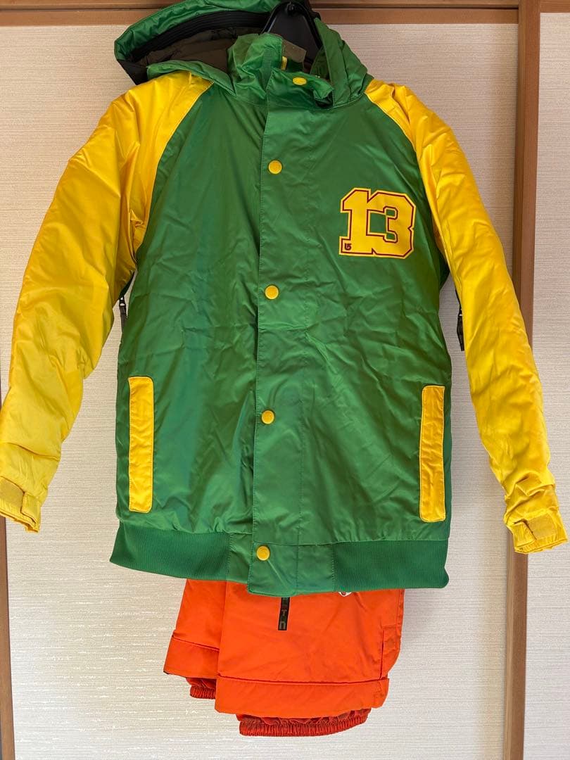 burton スノーボードウェア キッズ
