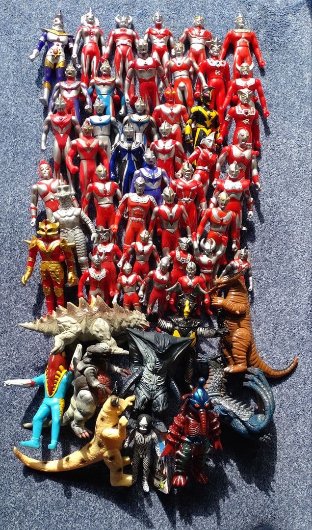 ウルトラマン ソフビ 41体 怪獣、宇宙人11体 タグ16枚