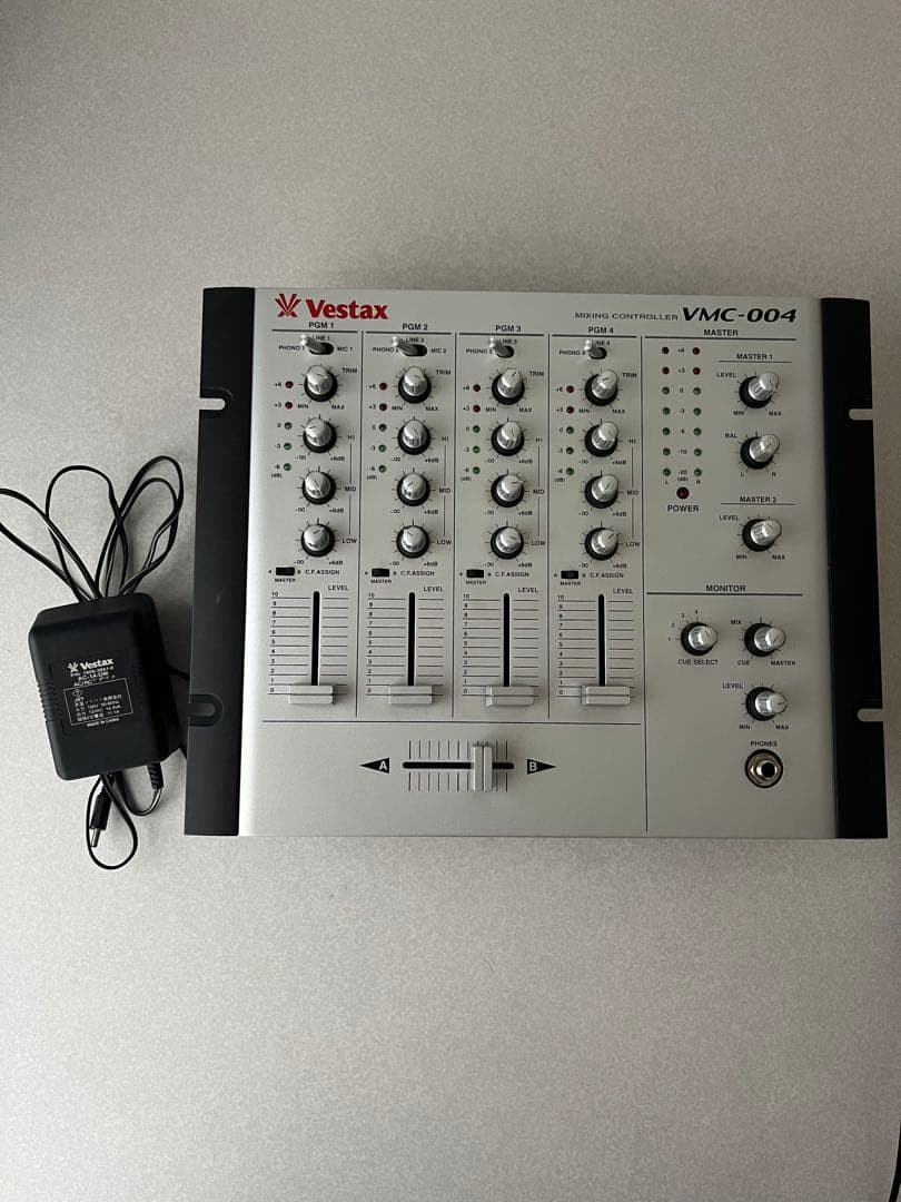 Vestax VMC-004 DJミキサー　通電未確認
