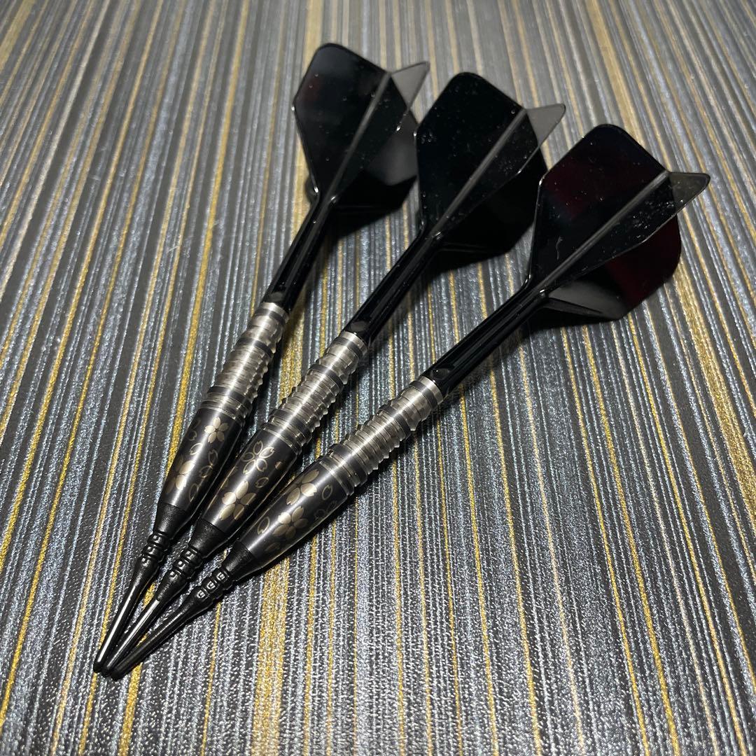 定価14000円 ソフトダーツ ターゲット スマッシュ バレル重量 18g
