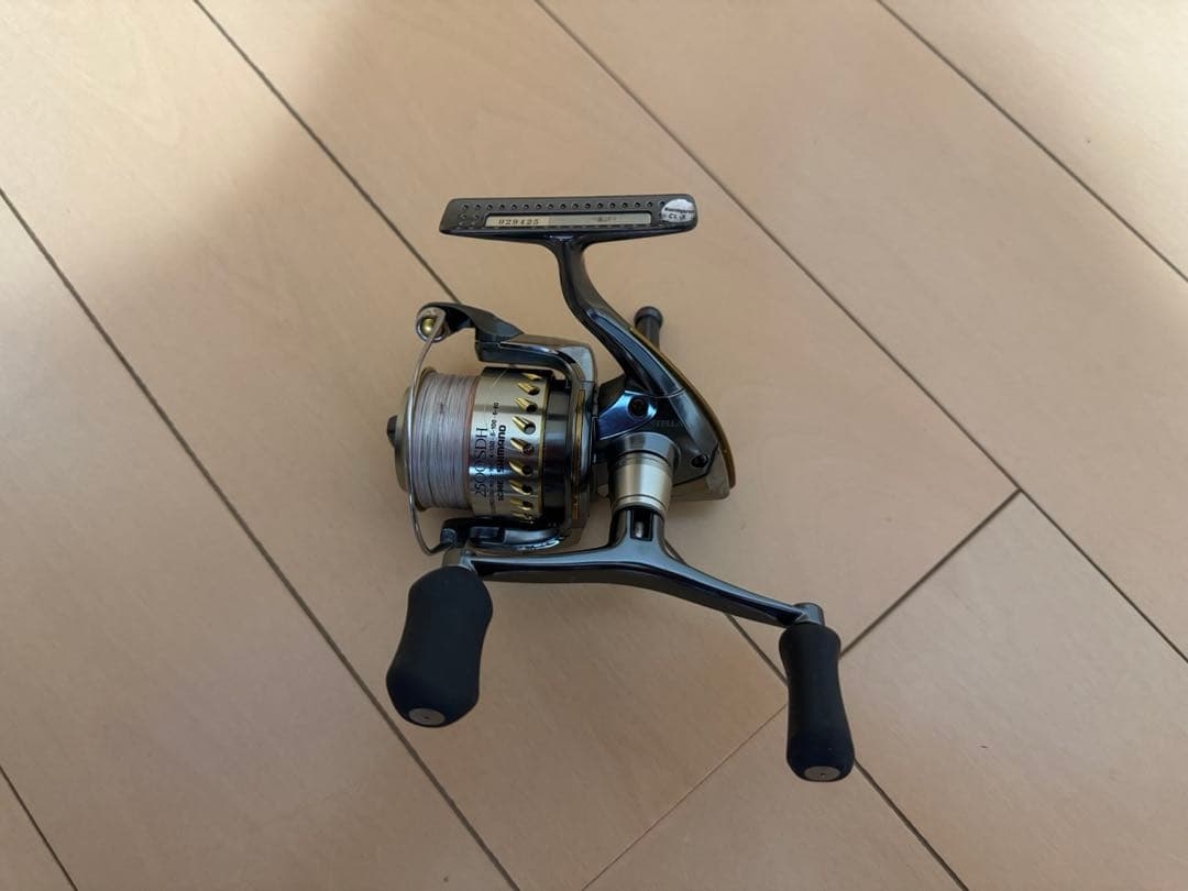 シマノ　ステラ　2500SDH