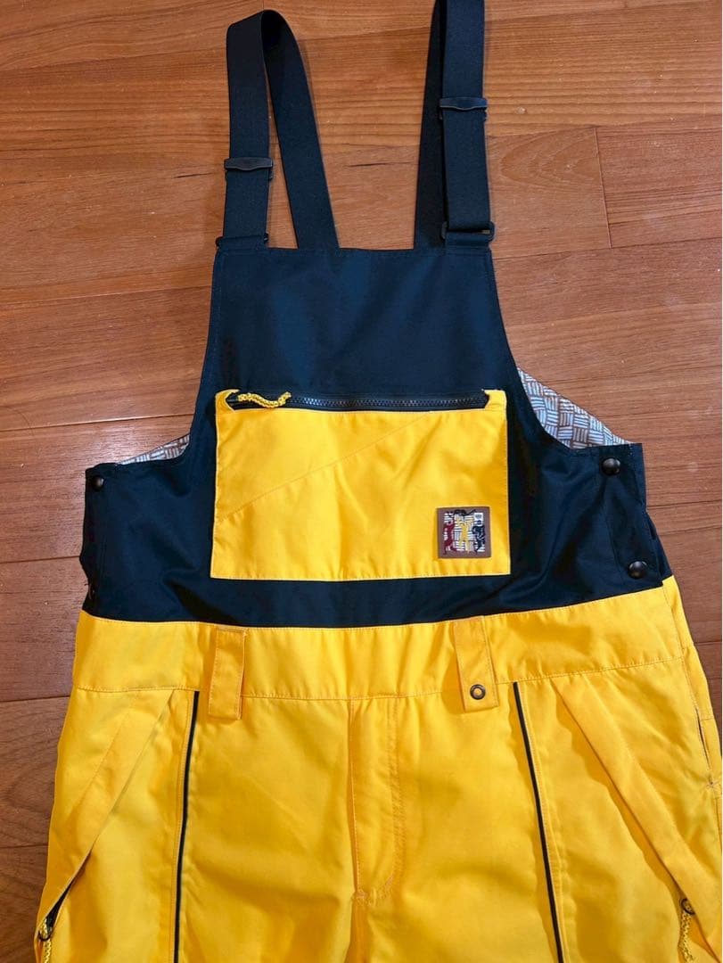 686 infidRY スノーボードウェア Lサイズ　ビブパンツ