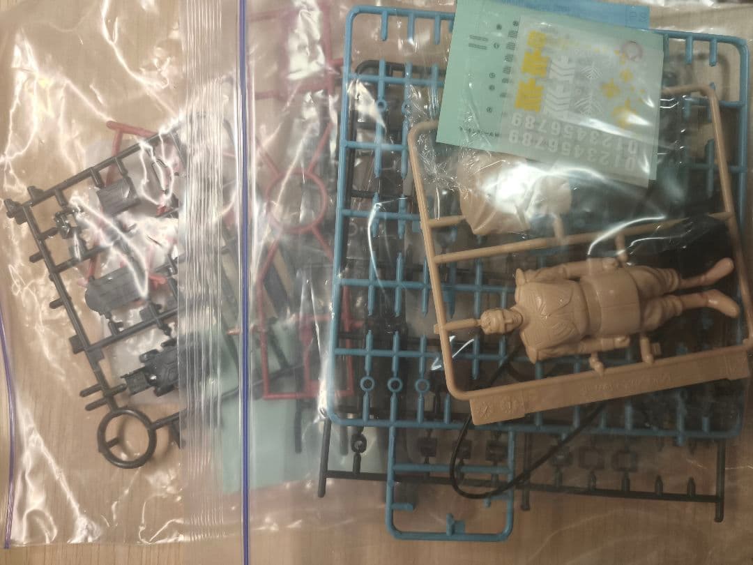 ガンプラ MG 1/100 ザク系まとめ売り 組み立て済み