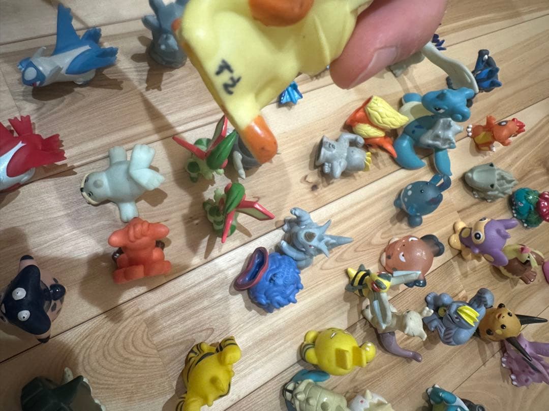 ポケモン コレクションフィギュア 指人形など　絶版　45体セット