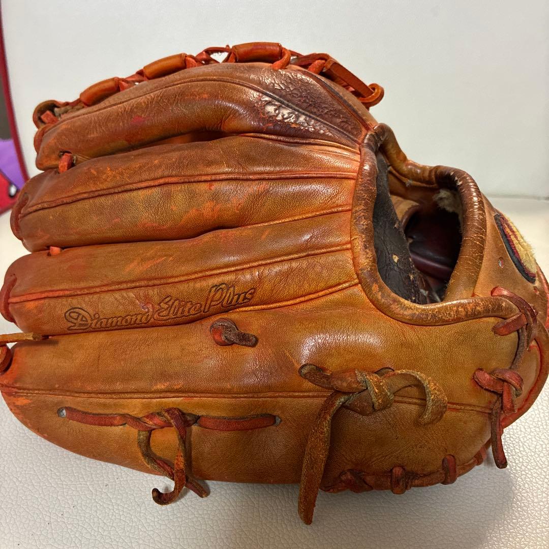 Nike Diamond Elite Plus グローブ　投手用