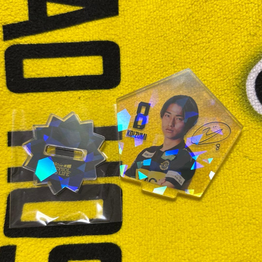 【レア ホログラム仕様】柏レイソルNo.8 小泉佳穂　五角形アクリルスタンド