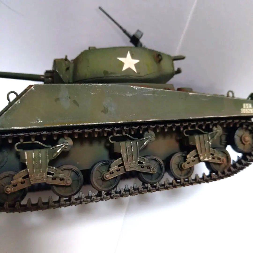〚塗装済み完成品〛タミヤ 1/35 アメリカ中戦車 ジャンボシャーマン