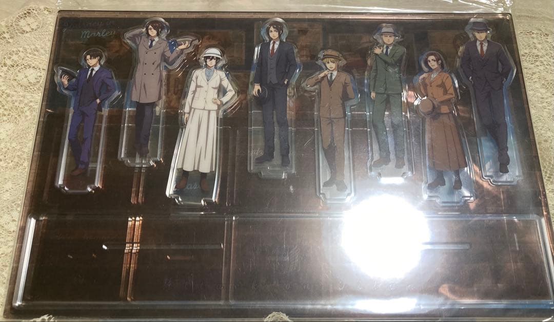 進撃の巨人 アクリルスタンド 8体セット　海外限定
