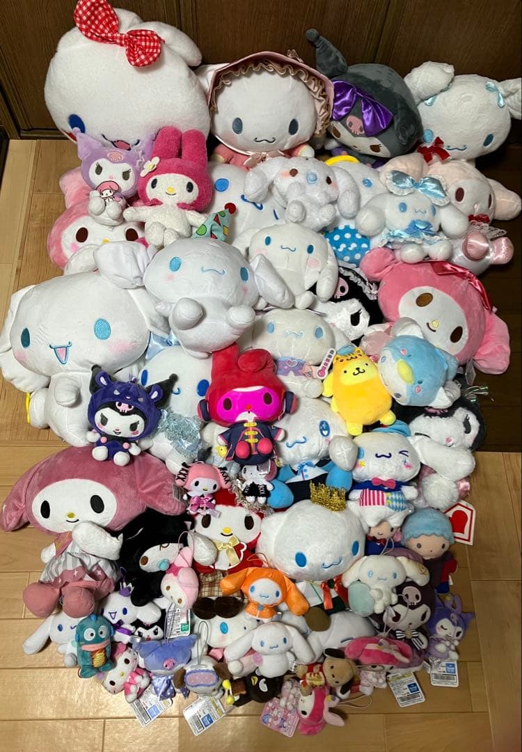 サンリオ　シナモロール　マイメロ　クロミ　ぬいぐるみ　マスコット　まとめ売り