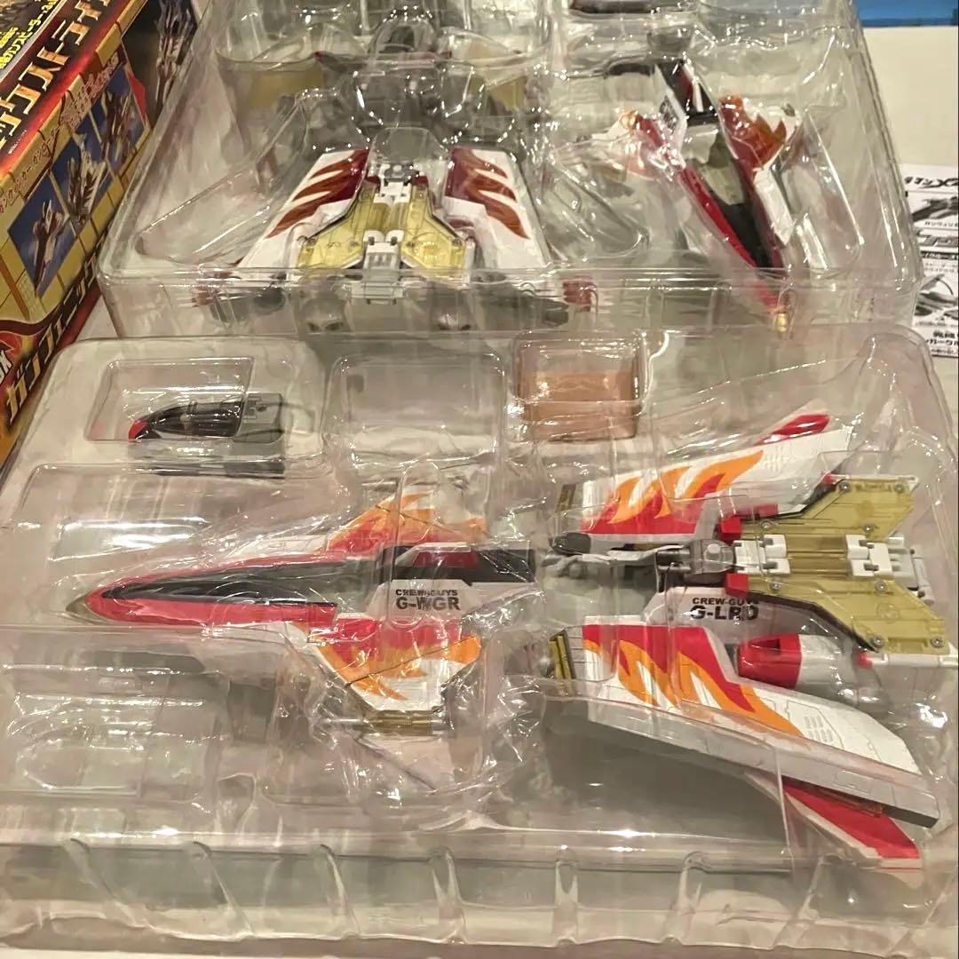 ガイズマシンシリーズ　ウルトラマンメビウス　ガンフェニックス　おまけ付き