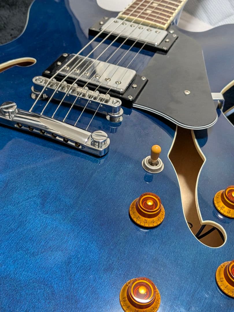 TOKAI ES-335タイプ セミアコギター ES86SBL