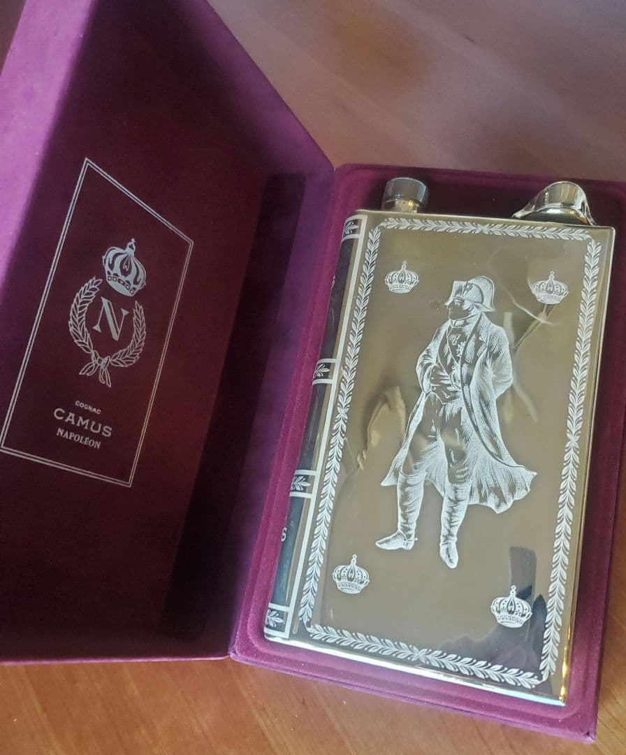 ◆箱付き美品です◆　CAMUS NAPOLÉON コニャック フラスコ　カミュ