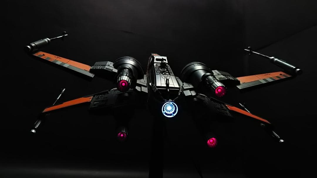 電飾改修　完成品　ブースティッド　Xウイング　1/72 塗装済　BANDAI