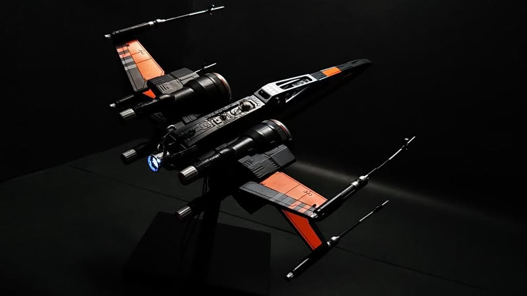 電飾改修　完成品　ブースティッド　Xウイング　1/72 塗装済　BANDAI