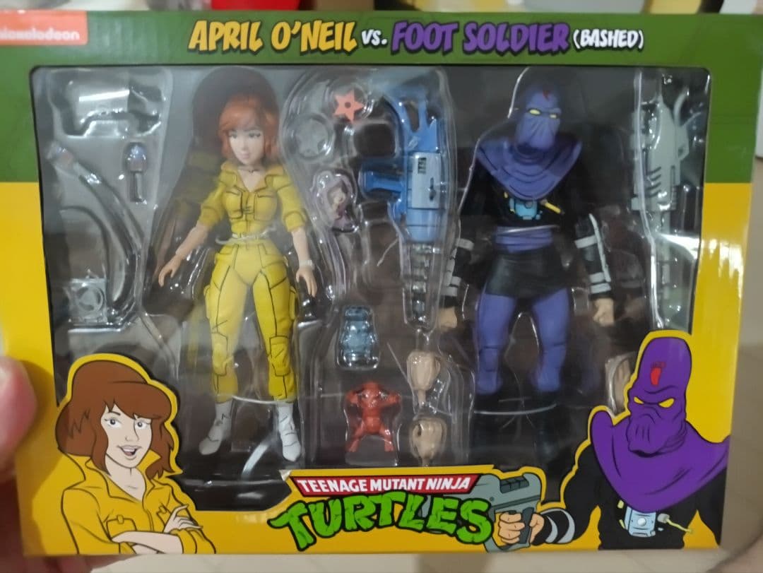 ネカ エイプリル　フットソルジャー　セット　タートルズ TMNT　フィギュア