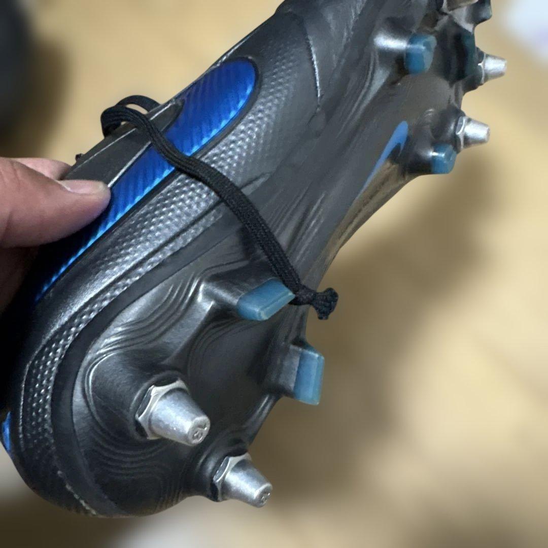 Nike Tiempo サッカーシューズ ブラック/ブルー