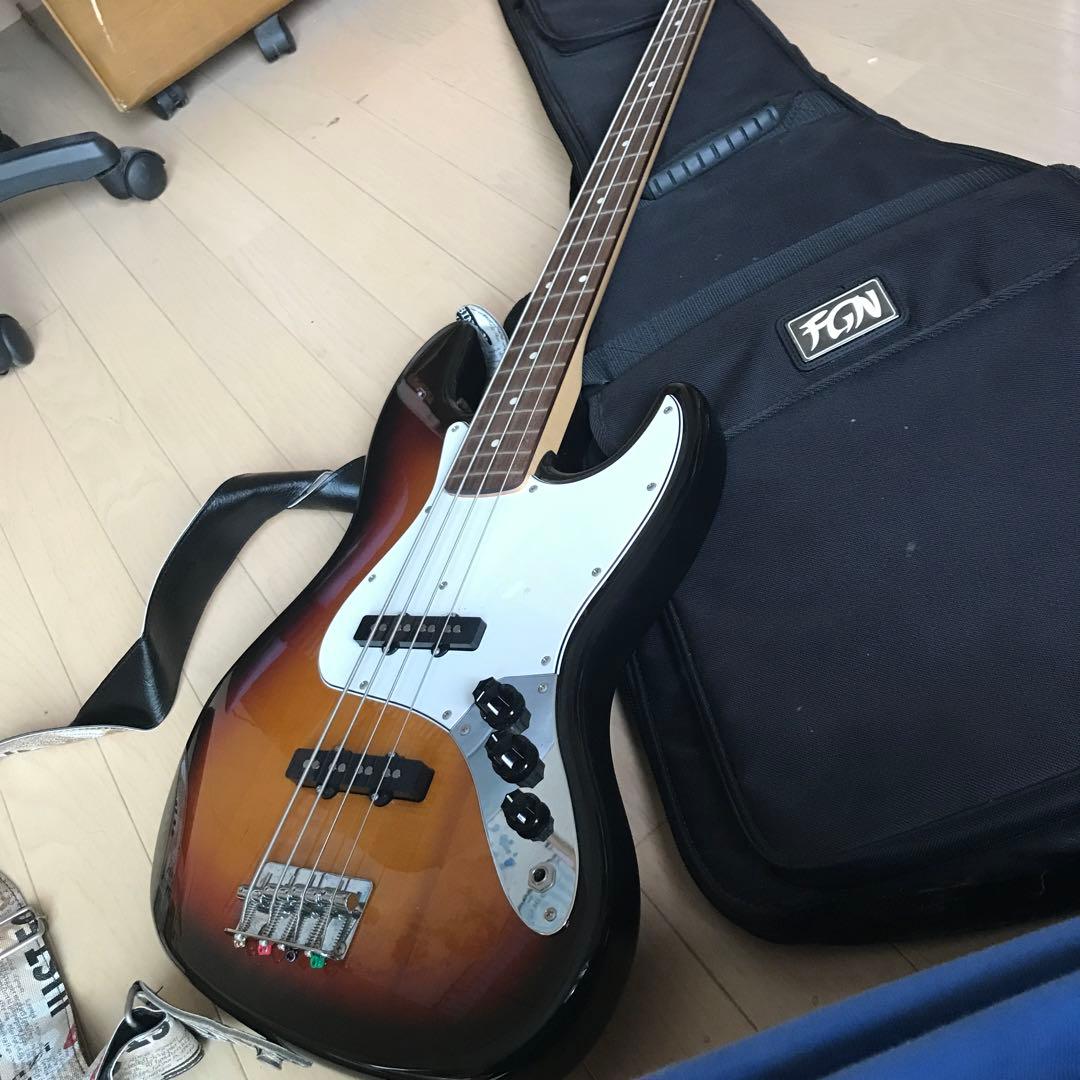 エレキギターとカバー