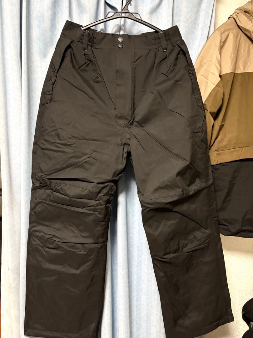 25-26モデル ほぼ新品 スノーボード ウェア 上下セット Lサイズ