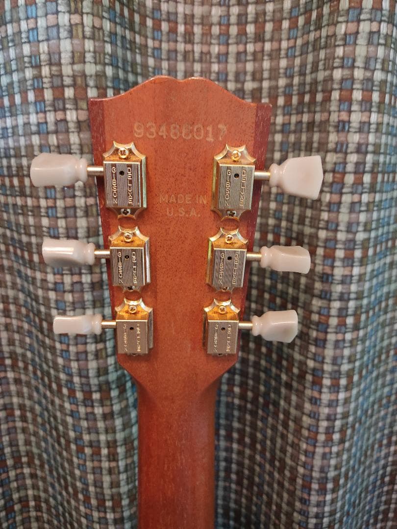 美品　Gibson Formula1 アコースティックギター　ハードケース付