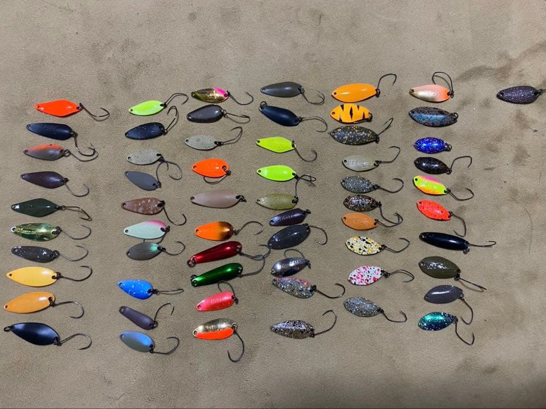 エリアトラウト引退品　スプーン 129枚