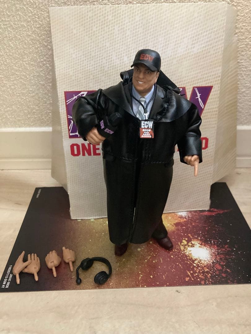 WWE ECW ポールEヘイマン　フィギュア