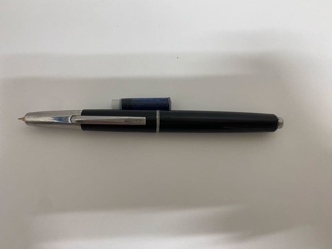 PILOT パイロットキャップレス　ノック式　万年筆　ペン先14K インク付き