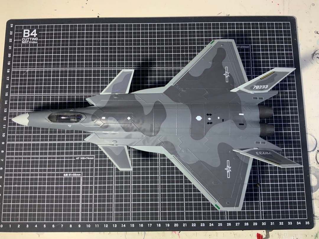 1／72スケール中国軍J20ステルス戦闘機