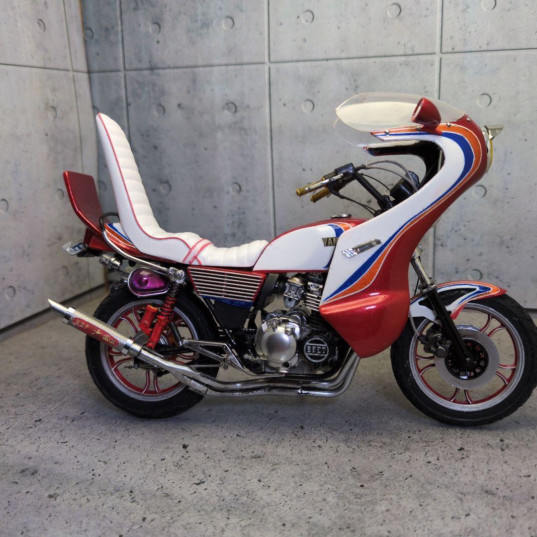 アオシマ製1/12ヤマハXJ400プラモデル
