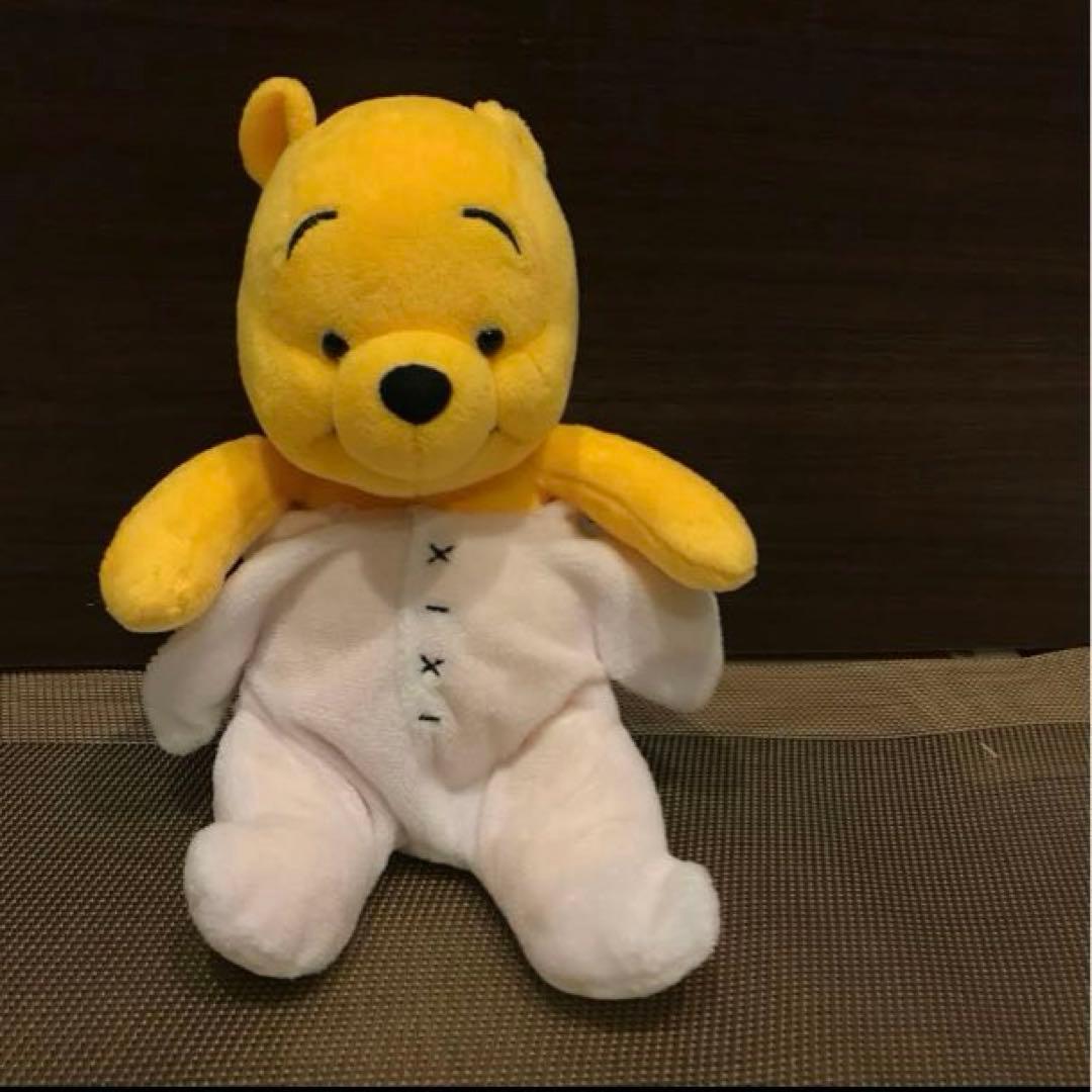 中古《プーさん ぬいぐるみ》くまのプーさん☆ディズニー ストアー 限定