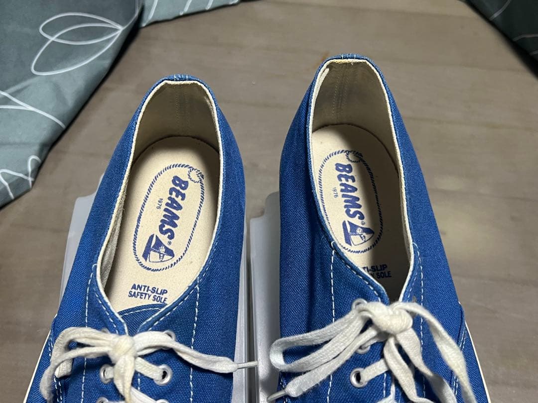 BEAMS 青 キャンバス スニーカー