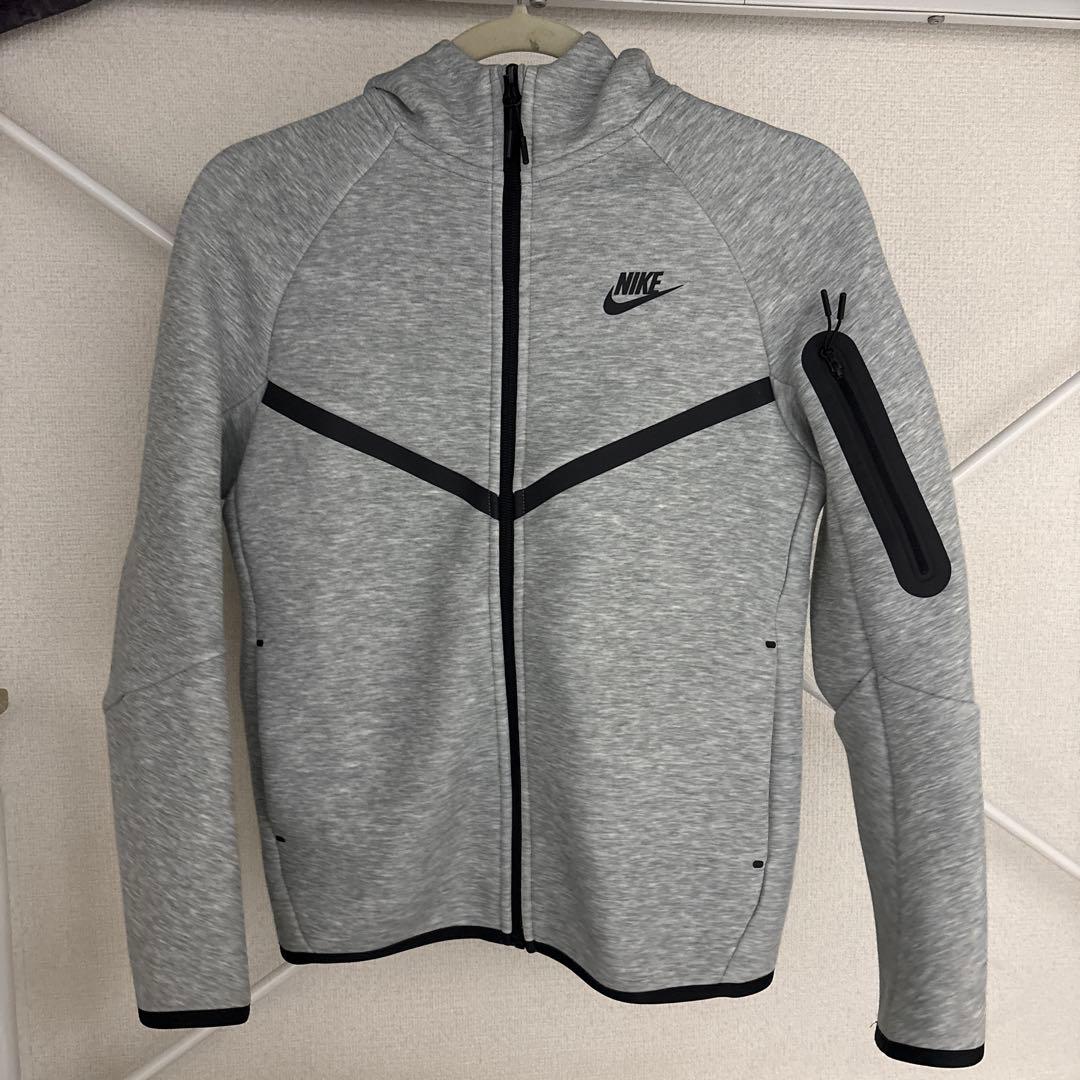 NIKE テックフリースkids L グレー