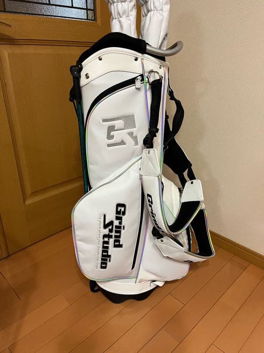 希少 Grind Studio スタンドキャディバック