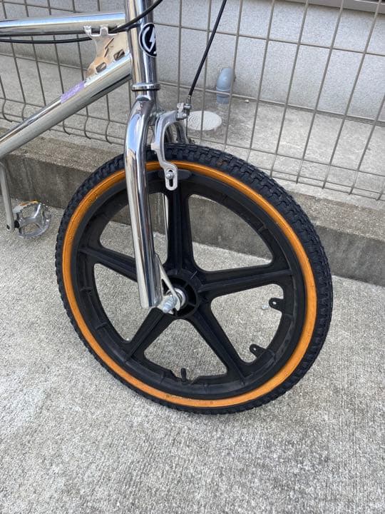 BMX 20インチ
