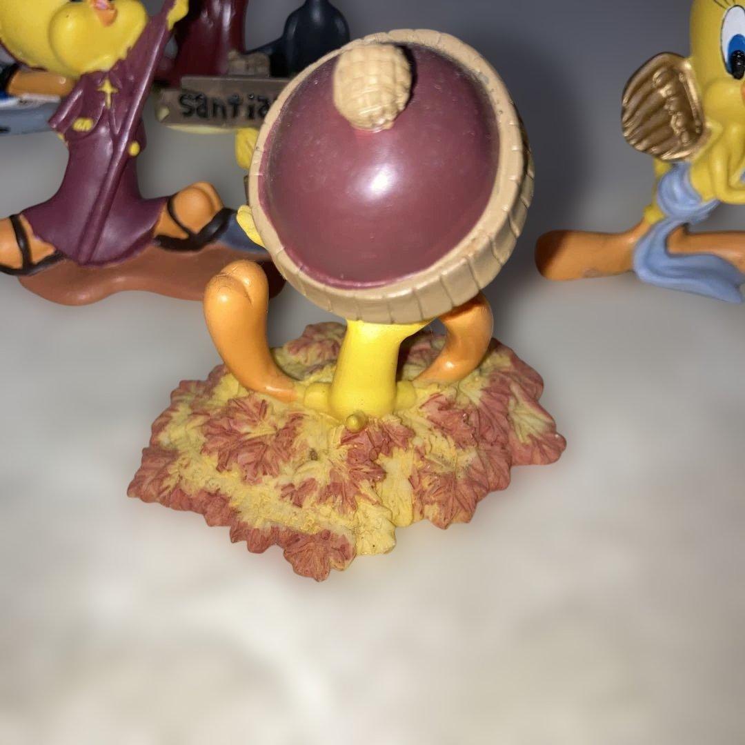 トゥイーティー　フィギュアセット 9体