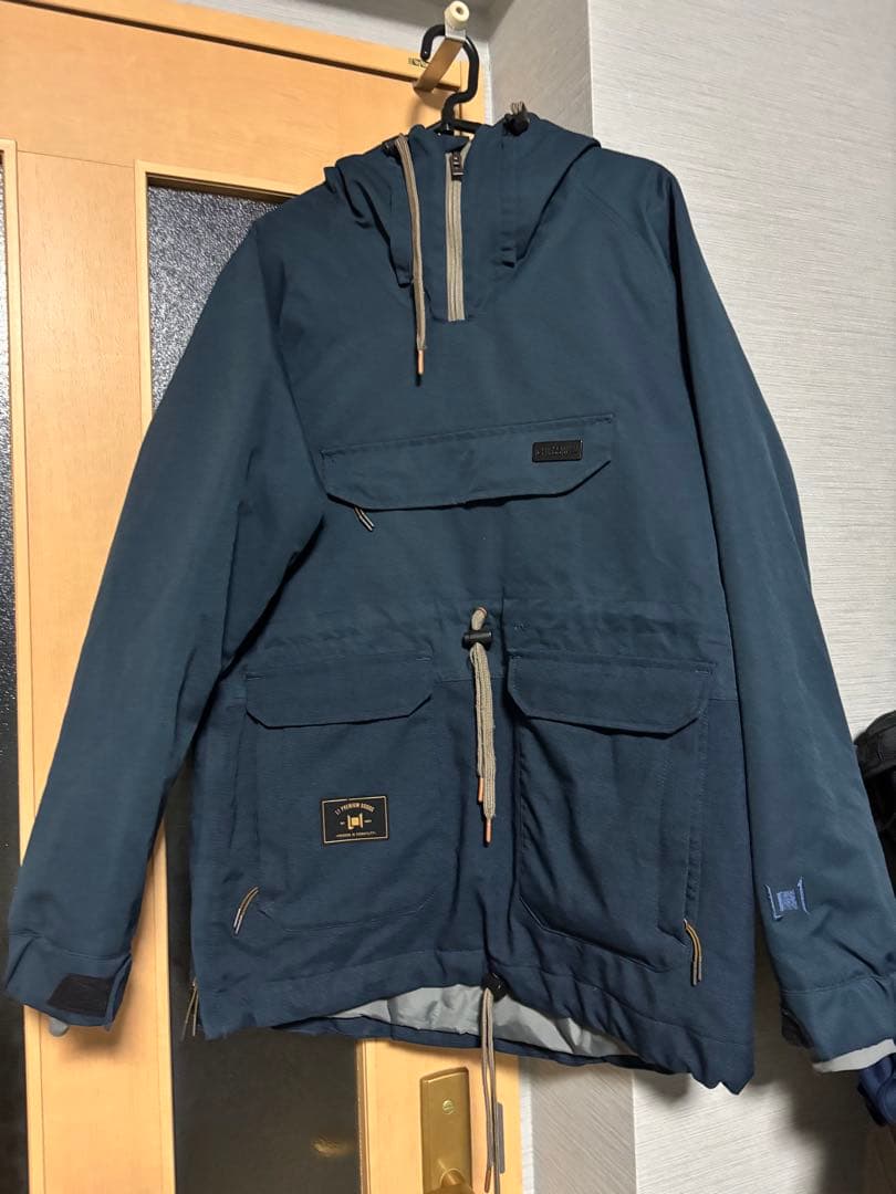【美品】スノボウェア