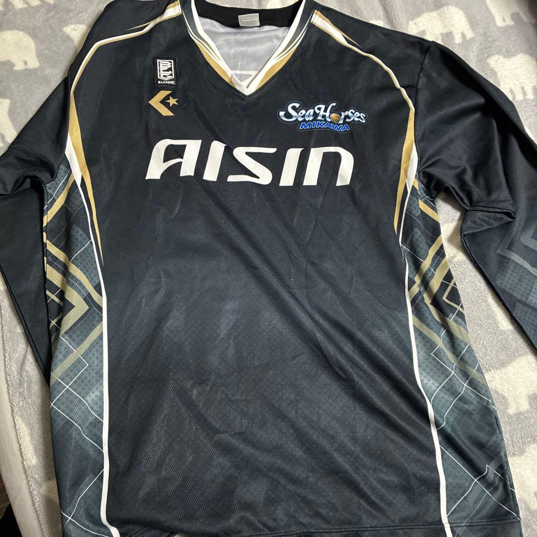AISIN SeaHorses 試合前のアップの服長袖